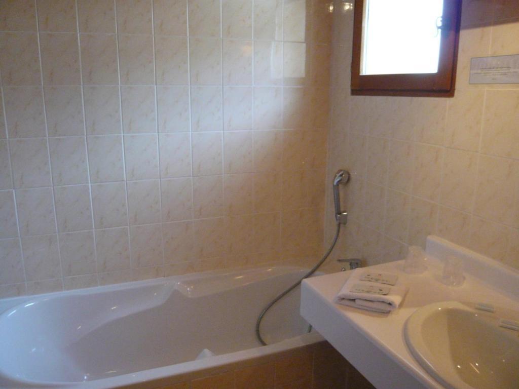 Le Tetras Hotel 2*